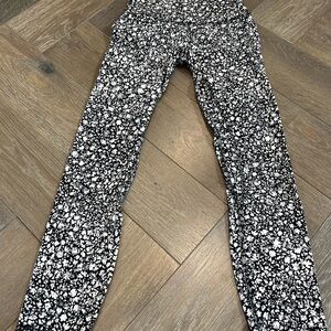 Lululemon size 0 leggings